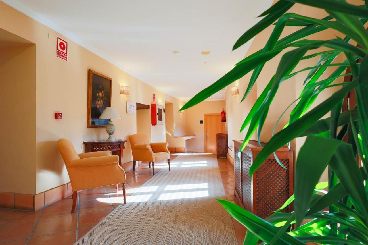 Hotel Tugasa Castillo De Castellar Castellar de la Frontera Εξωτερικό φωτογραφία