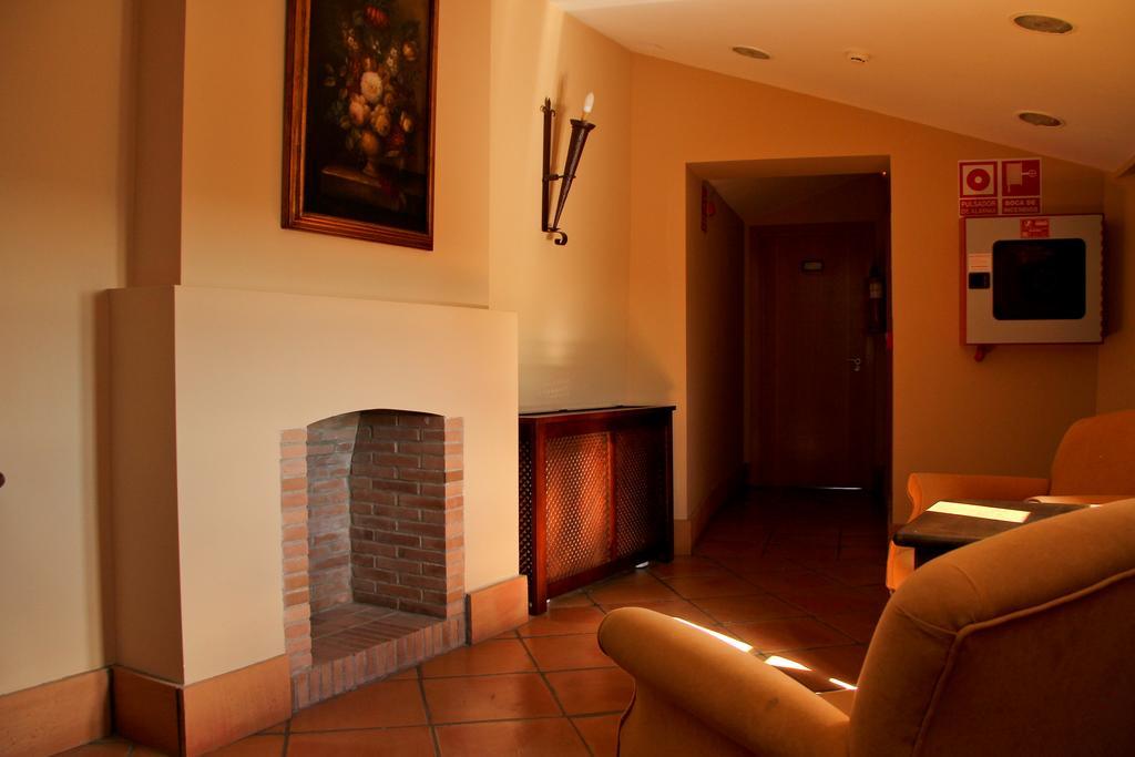 Hotel Tugasa Castillo De Castellar Castellar de la Frontera Εξωτερικό φωτογραφία